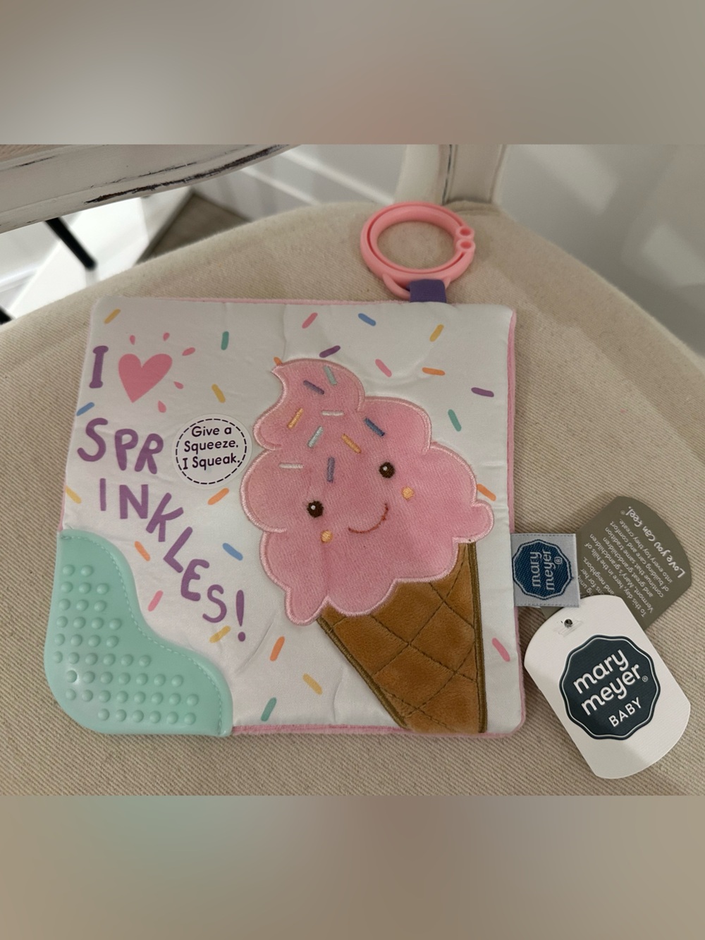 Mary Meyer Sweet Soothie Sprinkles Ice Cream Crinkle Teether – 6×6″